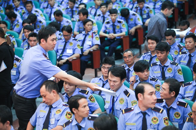 May đồng phục bảo vệ tại quận Tân Bình
