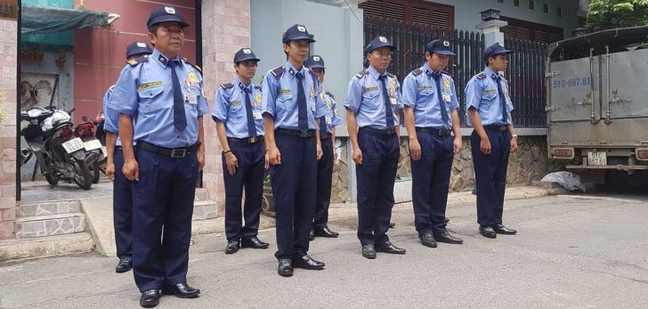 May đồng phục bảo vệ tại quận Bình Tân