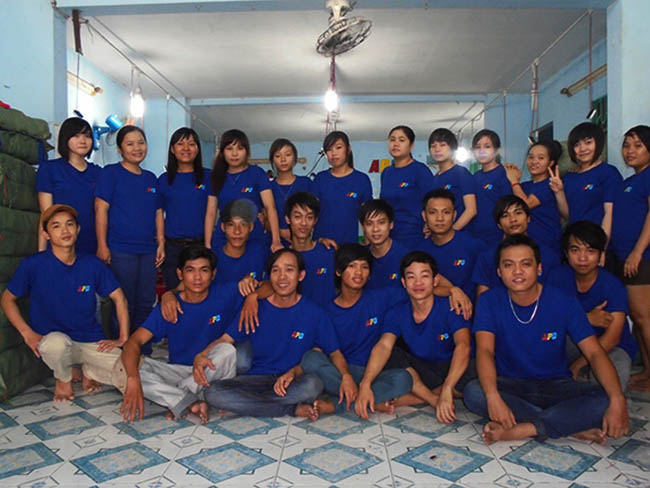 Công ty may áo thun đồng phục giá rẻ tại quận Bình Thạnh