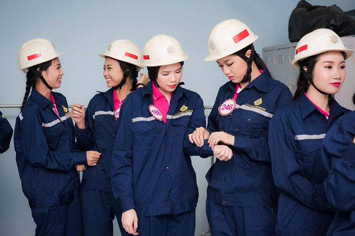 Đồng phục bảo hộ lao động giá rẻ tại TPHCM – Đồng phục giá rẻ Sơn Trịnh